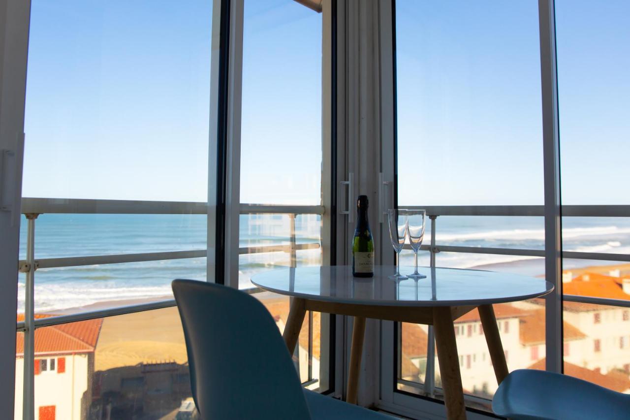 En Bord De Avec Vue Exceptionnelle Apartment *